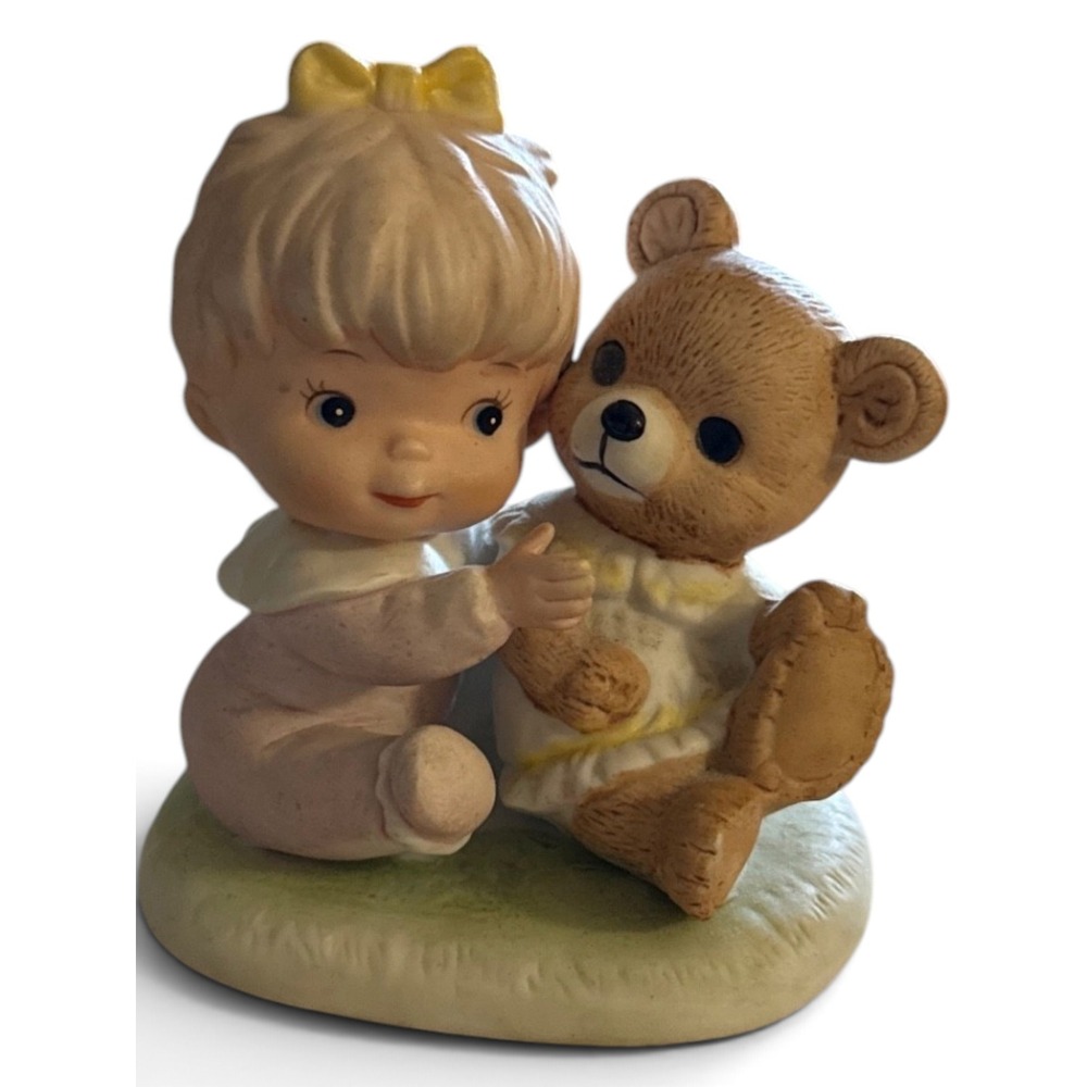 Vintage Homco Porcelain Figurine Girl Hugging Teddy Bear 1424 Matte Pastel Decor